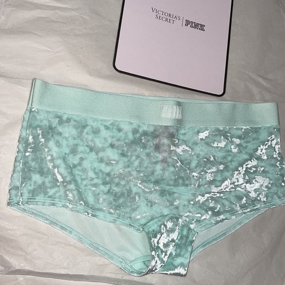 (L) UNISEX Victoria’s Secret Velvet Shortie Underwear - Picture 3 of 8
